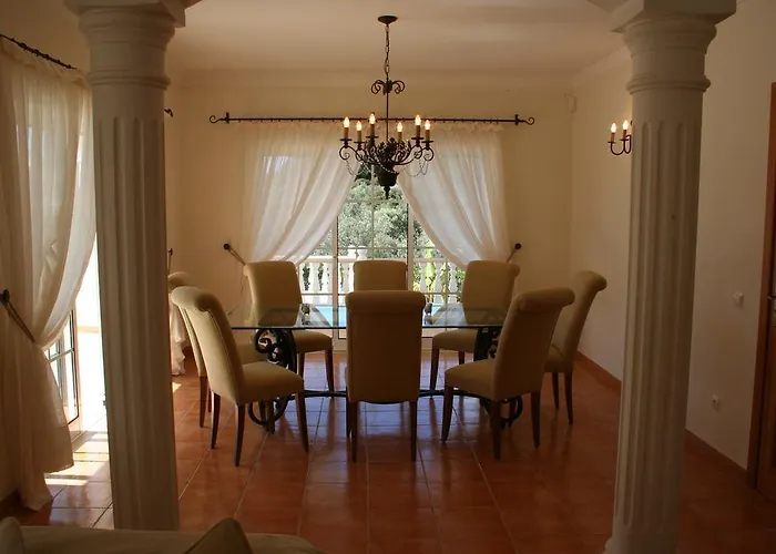 Casa Cereja 'adults Only' Bed and Breakfast *